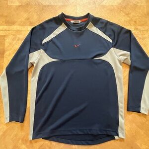 Nike Long Sleeve Performance Top – XL – Holiday 2010